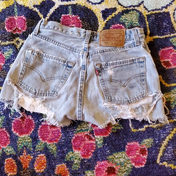 Remastered Levi jean shorts by LF stores - Picture 2 of 2